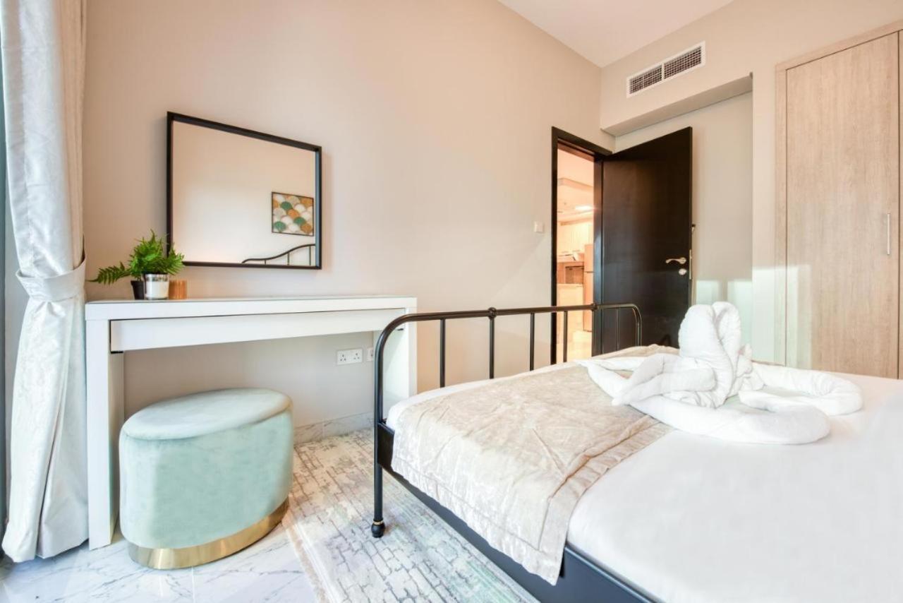 Elite Lux Holiday Homes - Cozy & Stylish 1 Bedroom With Huge Pools & World Class Gym Dubai Dış mekan fotoğraf
