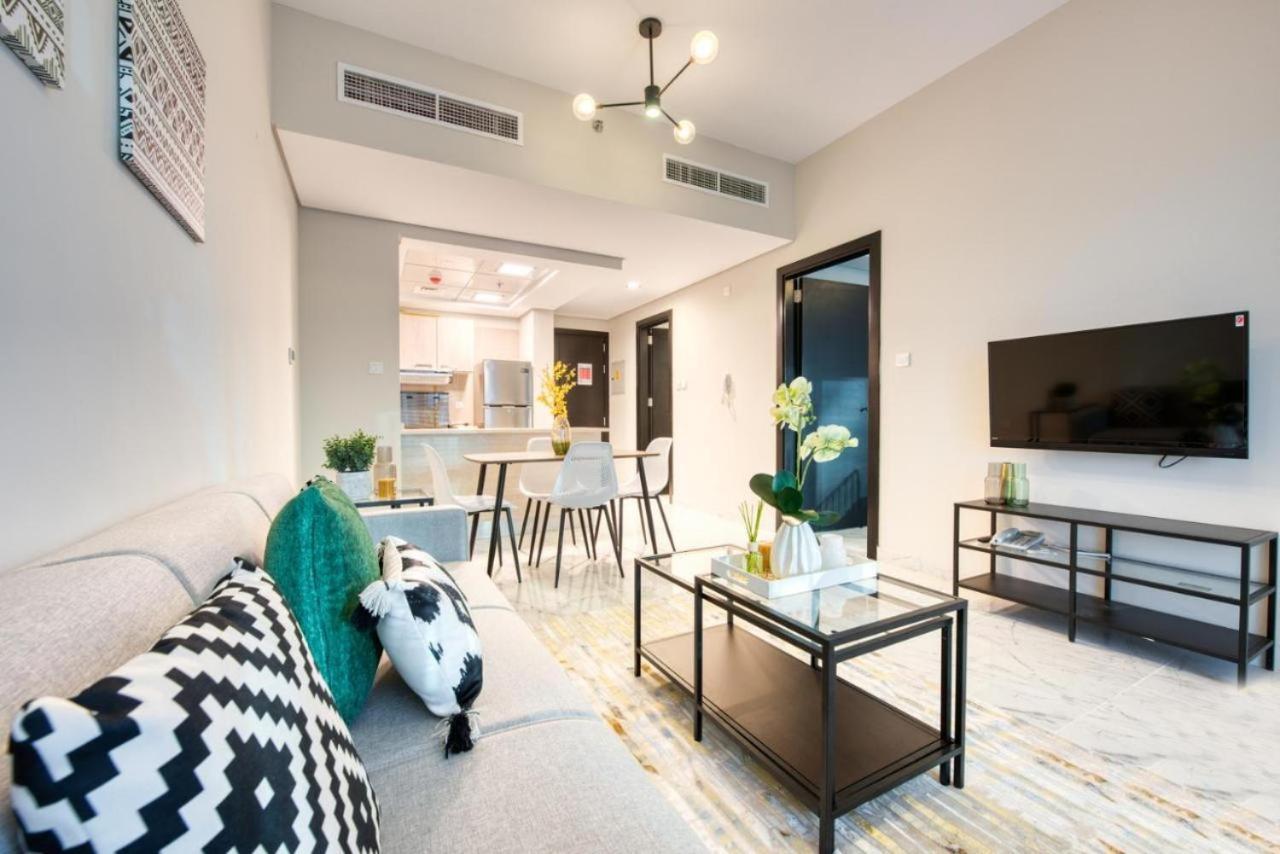 Elite Lux Holiday Homes - Cozy & Stylish 1 Bedroom With Huge Pools & World Class Gym Dubai Dış mekan fotoğraf