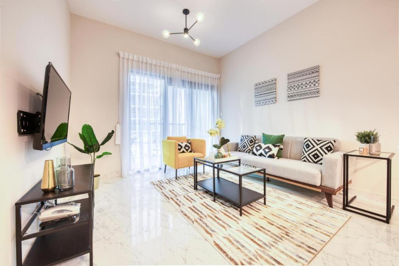 Elite Lux Holiday Homes - Cozy & Stylish 1 Bedroom With Huge Pools & World Class Gym Dubai Dış mekan fotoğraf